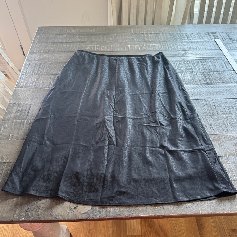Chelsea 28 Midi Black with Leopard Print Women's Silky Lined Skirt Size XL NWT